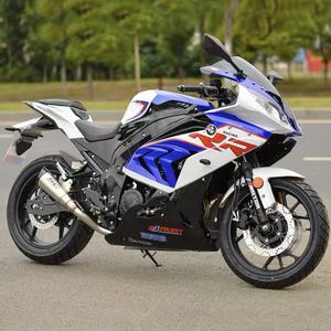 Double R Motos d'Occasion 400cc Tout-terrain Populaires à Essence Haute Puissance, Sportives et Motos de Route - Product Image 5