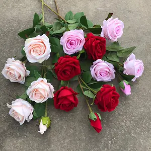 Corona de flores artificiales de alta calidad, 5 cabezas, decoración de rosas de plástico para boda, venta al por mayor