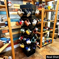Présentoir Rotatif Moderne Personnalisé en Métal et Bois pour Magasin de Détail, Idéal pour Porte-clés, Accessoires Téléphoniques, Autocollants, Cartes et Snacks