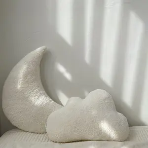 Оптовая продажа, супер мягкие милые подушки с изображением Луны и облаков, домашние диванные подушки