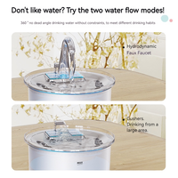 Fontaine à eau pour animaux de compagnie 2L en acier inoxydable, automatique, portable, ultra-silencieuse, rechargeable, avec filtre, design durable pour chats et petits animaux