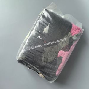 Trapos de limpieza industriales de algodón 100% reciclado, tipo forro polar de colores, para limpiar sudaderas y superficies. - Product Image 1