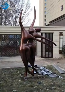 Statua di Bronzo a Grandezza Naturale di Ragazza Nuda Danzante per Decorazione di Giardini o Parchi - Product Image 5