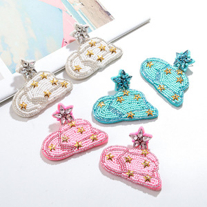 Boucles d'oreilles tissées avec Style bohème à la mode chapeau de Cowboy couleur perles de riz pendentif bijoux en laiton à la mode pour les femmes Uionen 1882 - Product Image 1
