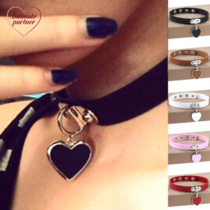 Collier ras du cou gothique noir en cuir PU avec chaîne et pendentif cœur pour femme, bijoux punk, idéal pour les fêtes, style grunge, sissy boy, <span class=keywords><strong>BDSM</strong></span> - Product Image 2