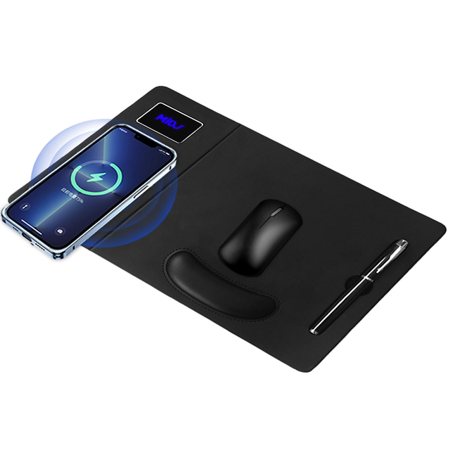 Large Size 15W Fast Wireless Charger Desk Mat LED Logo PU Leather Mouse Pad for Android Phone UV Printed Custom Logo Promotional