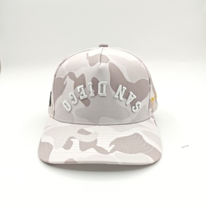 Casquettes de baseball perforées OEM 5 panneaux en non-tissé avec logo découpé au laser, imperméables, personnalisées, pour le sport, style 'Dad Hat', camouflage, pour le golf, à pois - Product Image 2