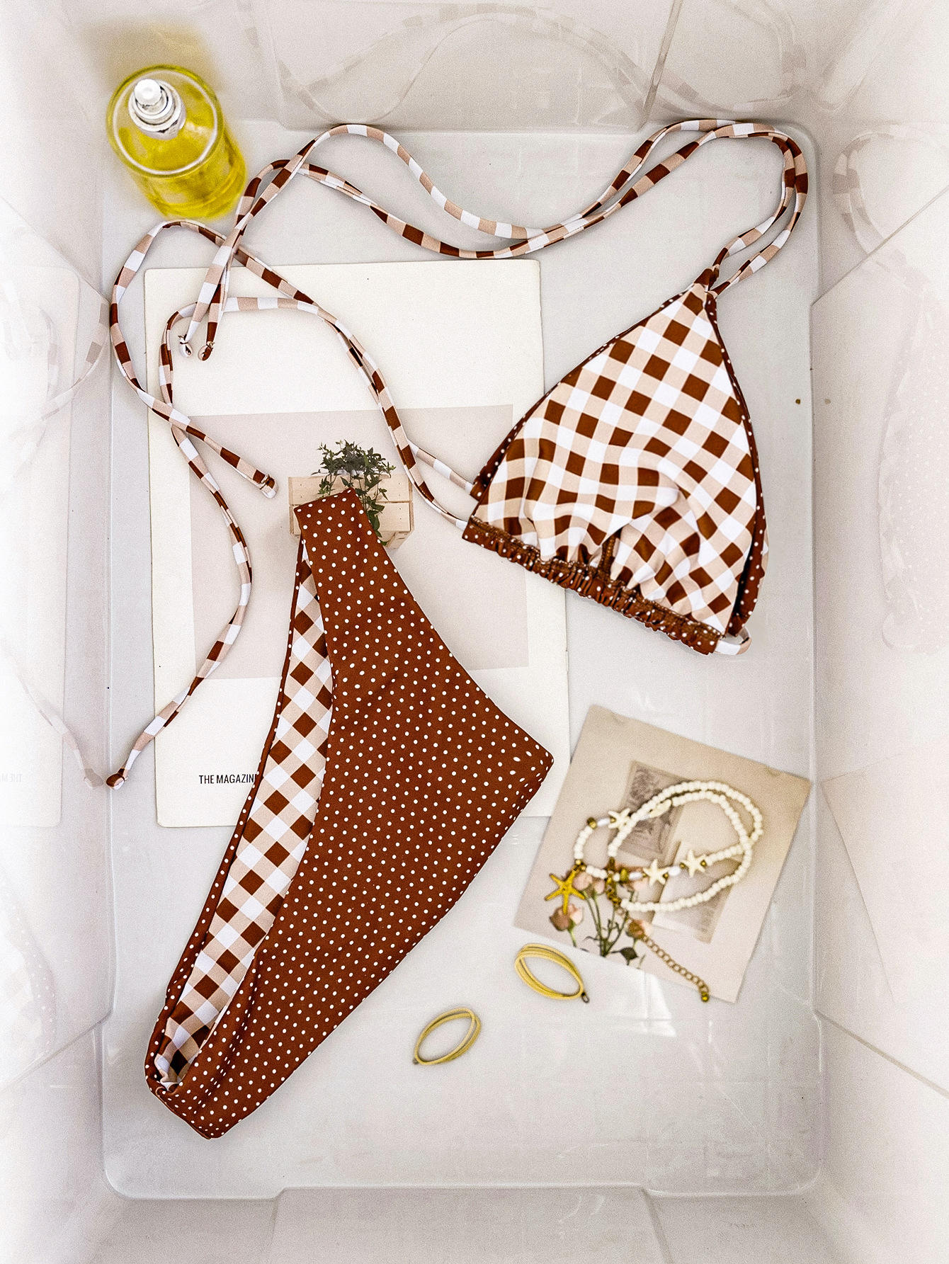 สีน้ำตาล