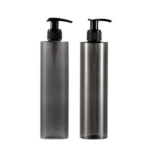 ขวดพลาสติกใสสีดำทรงเพรียวบางขนาด 300 มล. ยี่ห้อมินนี่ สำหรับใส่เจลแอลกอฮอล์แบบพกพาพร้อมหัวปั๊ม - Product Image 5