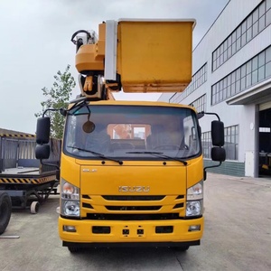 Camión de Operaciones en Altura Isuzu de 18.5 Metros con Plataforma Telescópica y Cesta Aislante en Venta - Product Image 3