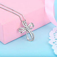 Bijoux minimalistes cadeau 925 argent Sterling Zircon croix infini boucle pendentif collier pour les femmes