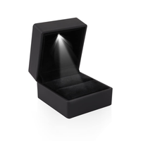Boîte à bague élégante avec logo personnalisé, boîte à bague de fiançailles de luxe noire avec lumière LED pour mariage
