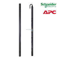 AP8886 Schneider APC Unité de distribution d'alimentation en rack PDU, 2G, compteur, 0U, 22.0kW (32A) 17.3kW (24A), 230V, (30) C13 et (12) C19