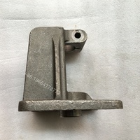 Pièces de bus, système de suspension, ressort à lames arrière, support arrière 2911, support de fixation adapté au bus Yutong F12