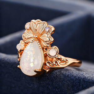 Anello Cocktail Floreale A073 in Oro Massiccio 18K Placcato Oro Rosa con Opale Incastonato, Anelli Raffinati da Donna per Matrimonio - Product Image 3