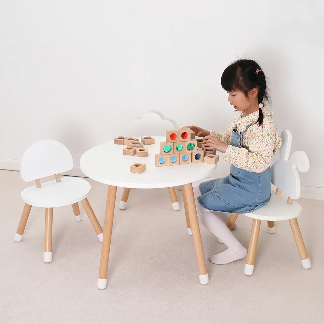 Conjunto de móveis de madeira para brincar com crianças, mesa redonda e cadeira para decoração de berçário, mesa de jardim de infância aprovada pré-escolar, à venda