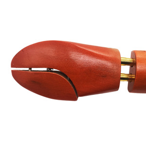 Giá sỉ cây giữ dáng giày gỗ tuyết tùng đỏ Mỹ, có thể điều chỉnh, dành cho nam - Product Image 3