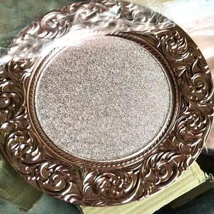 Tapis de plaque de banquet de fête haut de gamme de style dentelle française super brillante 2022 conception personnalisée de marque géante de style européen - Product Image 2