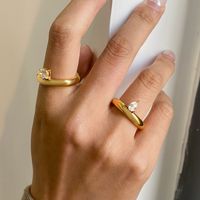 Kubischer Zirkonia Ring Breiter Massiver 18K Vergoldeter Edelstahl Handgefertigter Polierter Fingerring Wasserdicht Nicht Anlaufender Schmuck