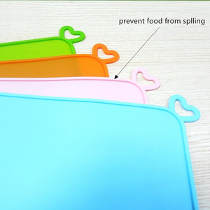 แผ่นรองอาหารสัตว์เลี้ยงซิลิโคนกันน้ำขนาดใหญ่สำหรับสุนัขหรือแมว - Product Image 4