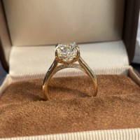 Bague de fiançailles en or massif 18K 14K avec diamant de laboratoire taille ovale certifié IGI, étoiles classiques, œuf de pigeon, fabrication artisanale personnalisée pour femmes