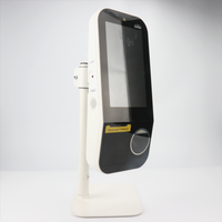 Station de service automatique en libre-service avec kiosque intelligent et GPS pour la navigation et le guidage des clients