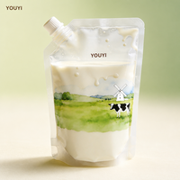 Pochettes à lait imprimées sur mesure, sacs à bec verseur pour lait liquide, conception et impression personnalisées, emballage de boissons pour la vente au détail 1L