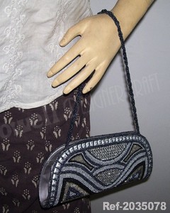 Bolso de Noche de Satén con Diamantes Exquisitos para Mujer, Diseño de Verano, con Cadena y Cierre, Bordado de Cuentas Hecho a Mano, con Pedrería, de Lowellcraft - Product Image 6