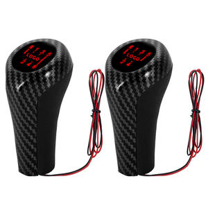 Pommeau de levier de vitesse en fibre de carbone BMW avec LED, 5 ou 6 vitesses, lumière rouge, logo M, design ergonomique avec câble - Product Image 1