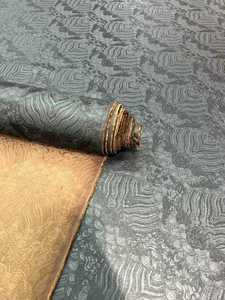 Abaya 100% Soie de Mûrier Xiangyunsha, Teinture Végétale Naturelle Faite à la Main, Tissu de Luxe Léger et Respirant pour Mariage Modeste, Idéal pour les Musulmanes - Product Image 5