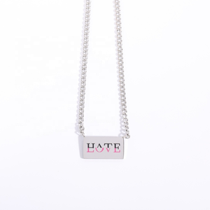 Medallón de Oro de 18K PVD impermeable con letras grabadas, gargantilla de acero inoxidable, cadena de eslabones cubanos cuadrados - Product Image 5