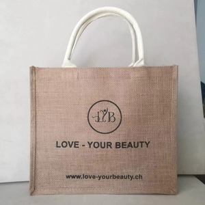 Sac fourre-tout en jute de grande capacité avec logo personnalisé sac de plage imperméable et pliable pour femmes sac à main de voyage réutilisable pour cadeau de mariage - Product Image 5