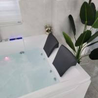 Bañera de Hidromasaje Rectangular Acrílica Independiente de Alta Calidad, Ecológica, Personalizable al por Mayor, con 22 Jets, para 2 Personas, Moderna, para Villas y Hoteles