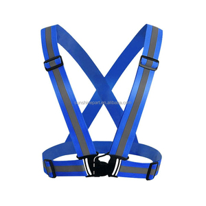 Ceinture réfléchissante réglable avec logo personnalisé d'usine, <span class=keywords><strong>gilet</strong></span> de course réfléchissant - Product Image 3