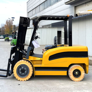 Envío Gratuito, Montacargas Diésel de 2000 kg con Neumáticos Sólidos Delanteros Dobles, Montacargas Eléctrico de 3 Toneladas con Batería de Litio Completa - Product Image 3