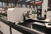 Machine de découpe laser CNC haute efficacité 6000 mm, source Raycus 1500 W pour la découpe de tubes ronds