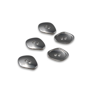 Chất Lượng Cao Hình Dạng Tùy Chỉnh Thân Thiện Với Môi Mạ Kẽm Hợp Kim Nút Bạc Phụ Nữ May 2-<span class=keywords><strong>4</strong></span> Lỗ Kim Loại Nút May Nút - Product Image 2