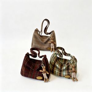 Low Price Bolsos De Mujer High Quality Fashion Shoulder Handbag Women Messenger <b>Bags</b> Crossbody <b>Bag</b> for Women - Product Image 1