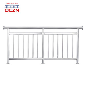 <span class=keywords><strong>Rampe</strong></span> de balcon moderne en aluminium sur mesure OEM/ODM - Clôture décorative extérieure pour terrasse/patio |   Finition par poudrage - Product Image 1