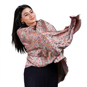 Chal de Lana Pura con Diseño Jacquard de Animales Bohemios, Transpirable y Suave al Tacto, para Mujer, Ideal para Uso Diario y Viajes - Product Image 2