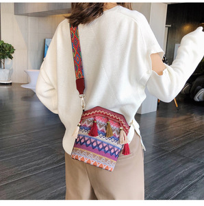 <strong>Boho</strong> and Aztec Tassel Design Small Crossbody Bag for Girls Women Students - Product Image 4