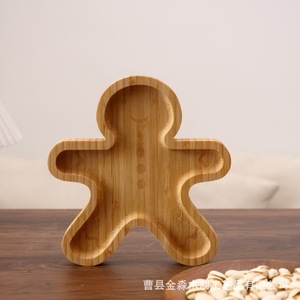 Plateau de service en bois personnalisé en forme d'homme en pain d'épices 20x17x2cm pour desserts, collations et décorations de fête - Product Image 1
