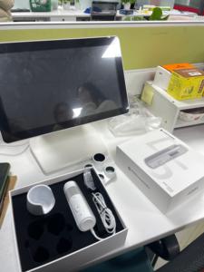 Analyseur de Peau Professionnel 15,6 Pouces HD avec Scanner AI pour Follicules Capillaires et Cuir Chevelu – Améliorez Votre Beauté - Product Image 5