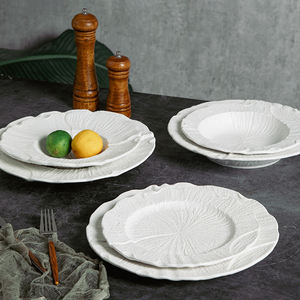 Assiette à dîner ronde en céramique Purée givrée Pâtes Fruits <span class=keywords><strong>de</strong></span> <span class=keywords><strong>mer</strong></span> Dessert Salade <span class=keywords><strong>de</strong></span> fruits Gâteau <span class=keywords><strong>Plateau</strong></span> <span class=keywords><strong>de</strong></span> service <span class=keywords><strong>Plateau</strong></span> d'exposition Vaisselle <span class=keywords><strong>de</strong></span> restaurant - Product Image 2