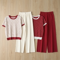 Ensemble décontracté d'été tendance : Haut tricoté en coton rayé sans col à manches courtes et pantalon ample à jambes larges – Vente chaude en gros