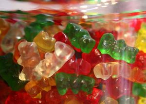 Nouveaux gommes douces populaires de soutien oculaire pour la perte de poids pour l'usine de bonbons utilisent des machines de dépôt de servomoteur - Product Image 2