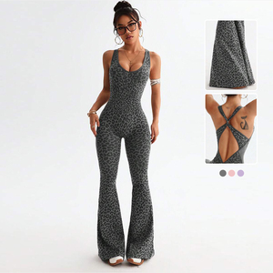 <span class=keywords><strong>Tuta</strong></span> da yoga senza cuciture con stampa <span class=keywords><strong>leopardata</strong></span> da <span class=keywords><strong>donna</strong></span>, modello crossover elasticizzato in quattro direzioni, <span class=keywords><strong>tuta</strong></span> svasata modellante sui fianchi - Product Image 3