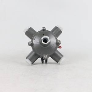Boîte de jonction antidéflagrante IP66 G3/4 en aluminium moulé sous pression à 4 voies, accessoires de câblage étanches - Product Image 1