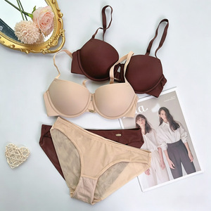 Ensemble de lingerie sexy pour femme, style européen et américain, rembourré, uni, sans couture, avec soutien-gorge push-up pour petite <span class=keywords><strong>poitrine</strong></span> et maintien latéral - Product Image 3