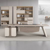Meubles de bureau modulaires ergonomiques, bureau de direction pour PDG, table de patron de luxe avec rangement et gestion des câbles